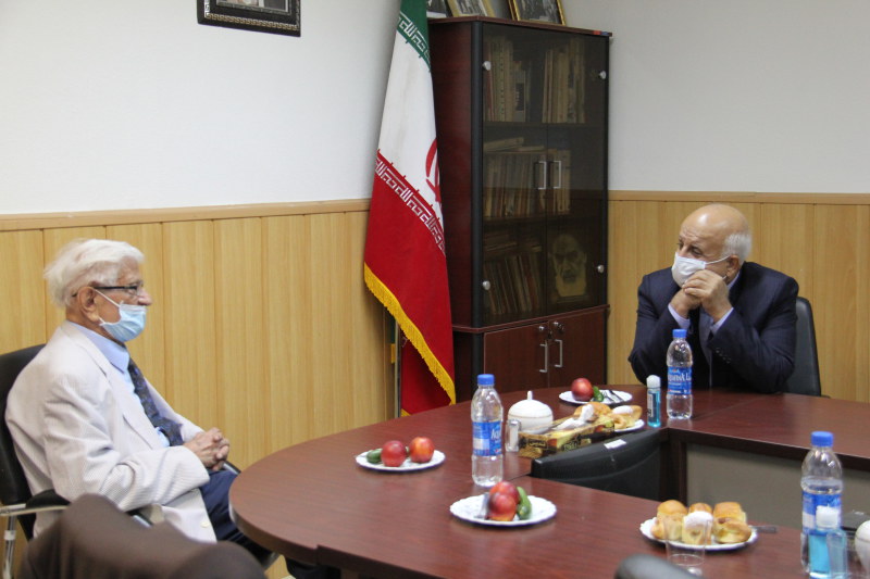 دیدار ریاست محترم دانشگاه علوم پزشکی تهران با استاد دکترمسلم بهادری