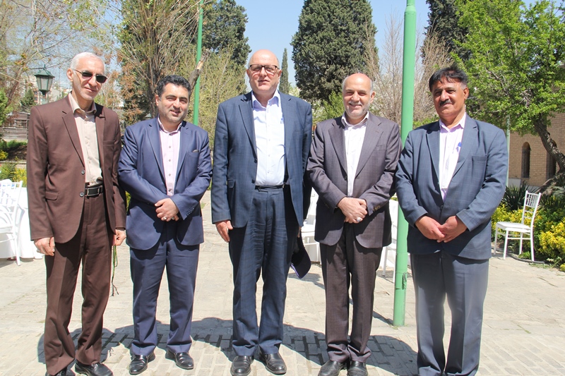 دیدار نوروزی خانواده بزرگ دانشگاه علوم پزشکی تهران درموزه ملی تاریخ علوم پزشکی